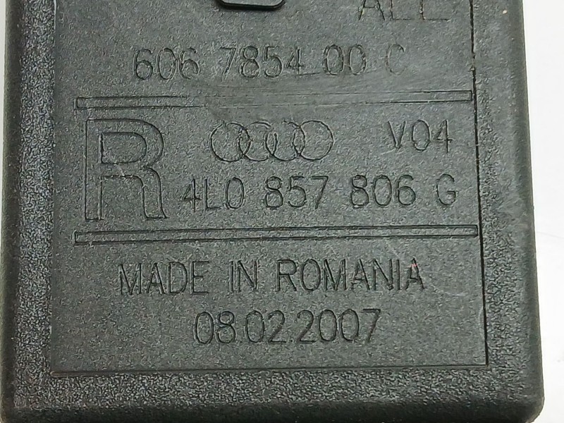 Recambio de cinturon seguridad trasero derecho para audi q7 (4lb) 3.0 tdi quattro referencia OEM IAM 4L0857806G  