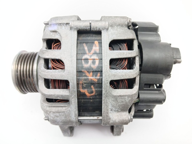 Recambio de alternador para renault clio iv (bh_) 1.5 dci 90 referencia OEM IAM 231008918R  