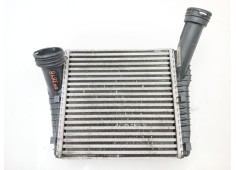 Recambio de intercooler para audi q7 (4lb) 3.0 tdi quattro referencia OEM IAM 7L6145804  