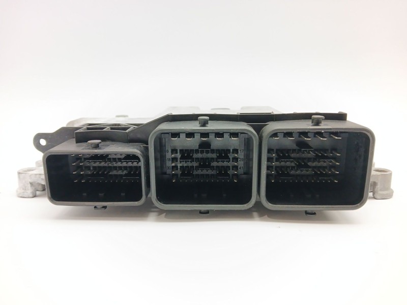 Recambio de centralita motor uce para citroën c3 collection referencia OEM IAM 9805947780  9666729680