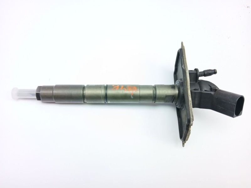 Recambio de inyector para audi q7 (4lb) 3.0 tdi quattro referencia OEM IAM 059130277AH  