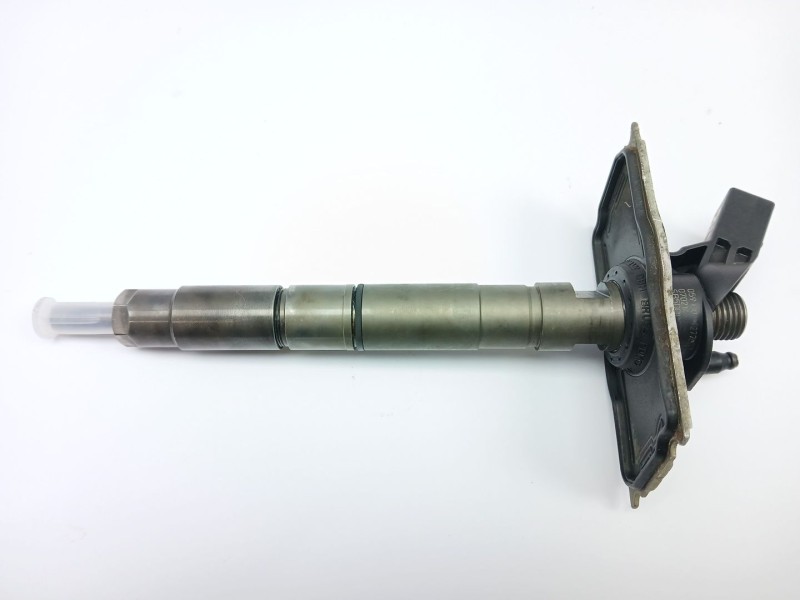 Recambio de inyector para audi q7 (4lb) 3.0 tdi quattro referencia OEM IAM 059130277AH  