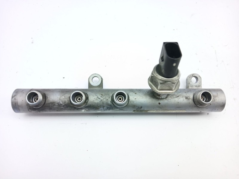 Recambio de rampa inyectora para audi q7 (4lb) 3.0 tdi quattro referencia OEM IAM 059130089AB  