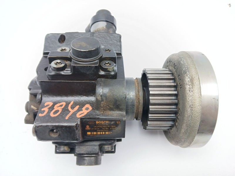 Recambio de bomba inyeccion para audi q7 (4lb) 3.0 tdi quattro referencia OEM IAM 059130755S  0445010154