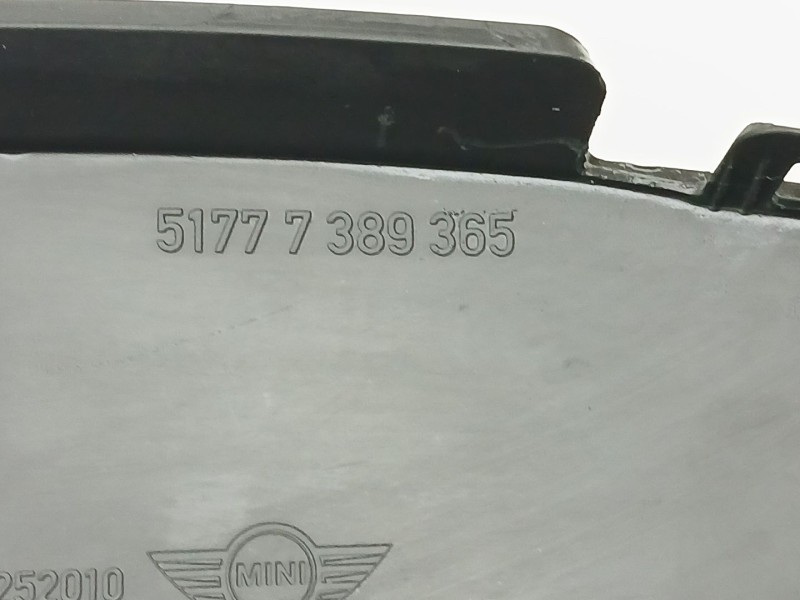 Recambio de aletin delantero izquierdo para mini mini countryman (f60) cooper d referencia OEM IAM 51777389365  