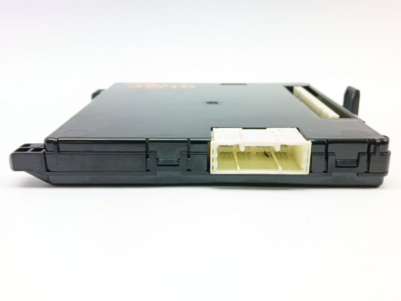 Recambio de modulo electronico para toyota auris (_e18_) 1.2 (nre185_) referencia OEM IAM 8922102480  50122230