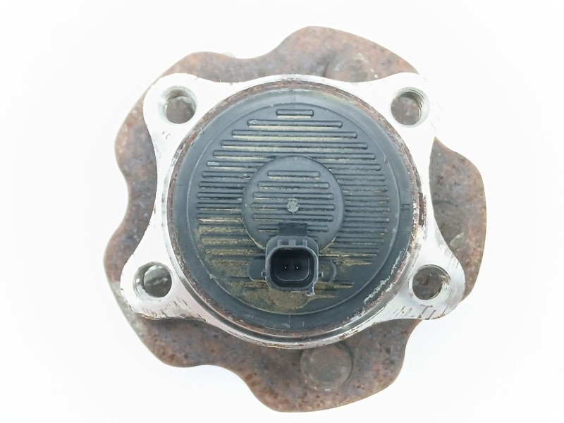 Recambio de buje para toyota auris (_e18_) 1.2 (nre185_) referencia OEM IAM 9094202049  