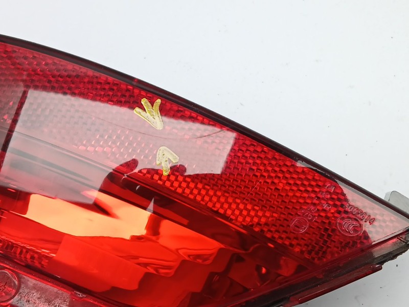 Recambio de piloto trasero izquierdo paragolpes para renault captur referencia OEM IAM 265850007R  