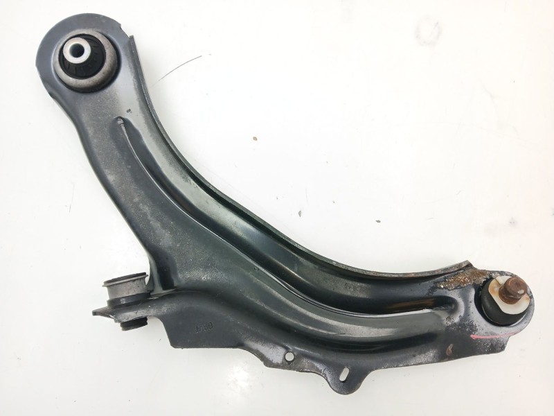 Recambio de brazo suspension inferior delantero izquierdo para renault captur referencia OEM IAM 545054752R  