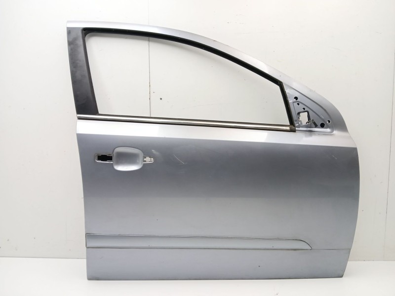 Recambio de puerta delantera derecha para opel astra h berlina sport referencia OEM IAM   