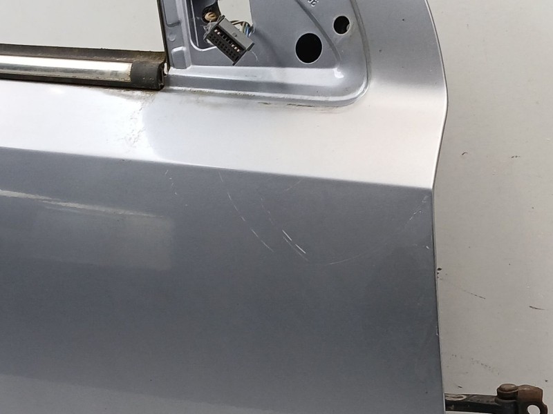 Recambio de puerta delantera derecha para opel astra h berlina sport referencia OEM IAM   