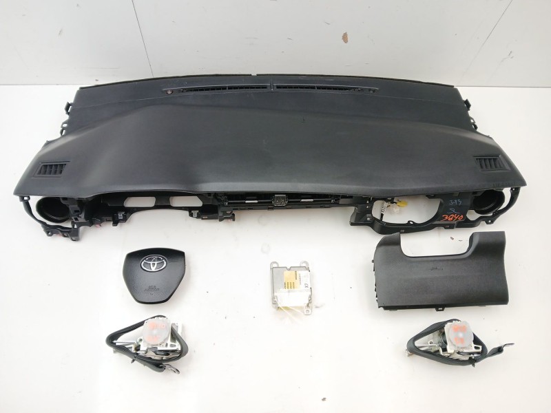 Recambio de kit airbag para toyota auris (_e18_) 1.2 (nre185_) referencia OEM IAM 5598102200  0589P1000235