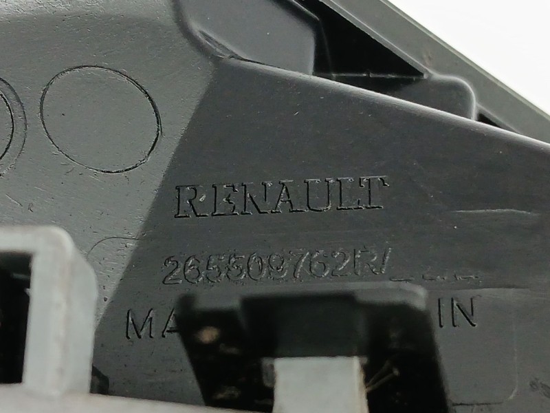 Recambio de piloto trasero derecho para renault captur referencia OEM IAM 265509762R  