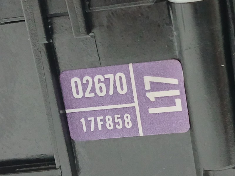 Recambio de mando limpia para toyota auris (_e18_) 1.2 (nre185_) referencia OEM IAM 0267017F858  