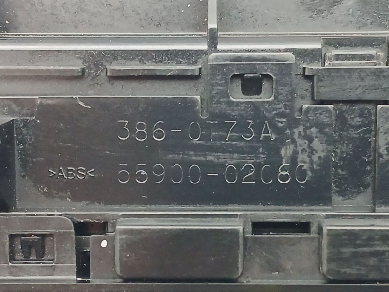 Recambio de mando climatizador para toyota auris (_e18_) 1.2 (nre185_) referencia OEM IAM 3860T73A  5590002C60