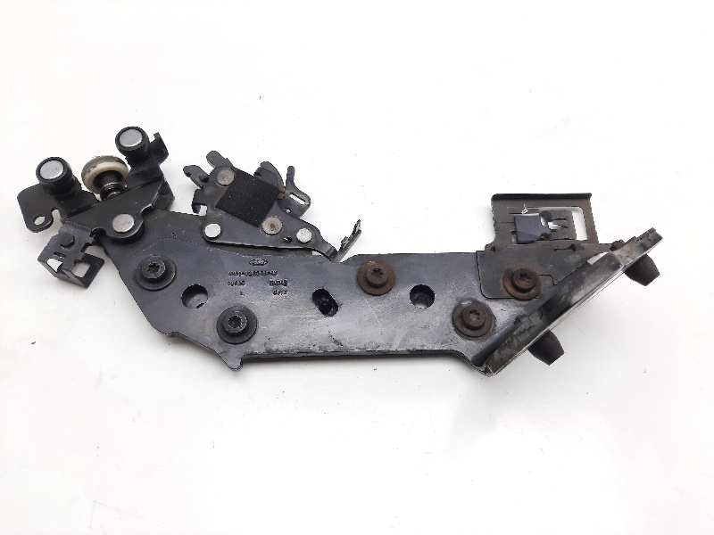 Recambio de puerta lateral corredera izquierda para ford grand c-max titanium referencia OEM IAM AM51U25001AH  