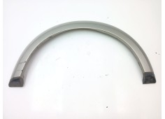 Recambio de aletin delantero izquierdo para land rover discovery iv (l319) 3.0 td 4x4 referencia OEM IAM 9H2202049A  