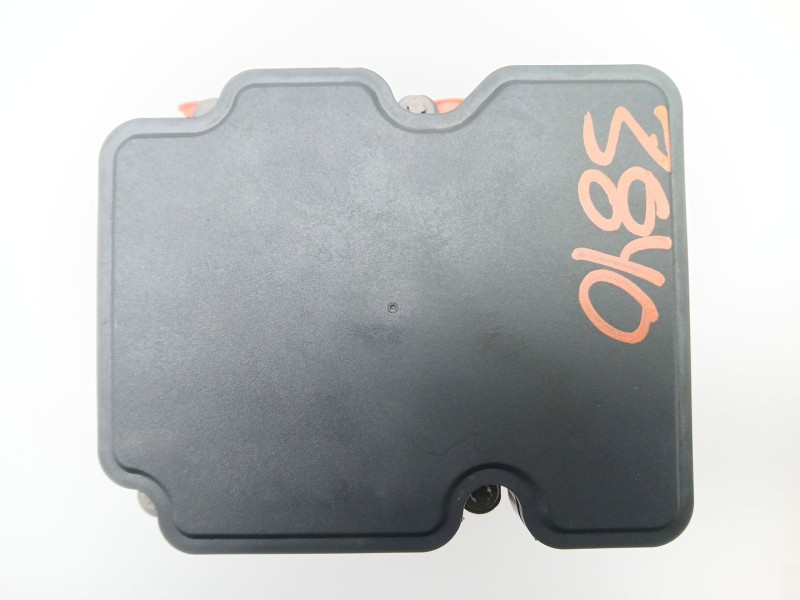 Recambio de abs para toyota auris (_e18_) 1.2 (nre185_) referencia OEM IAM 4454002520 2265106455 0265956504