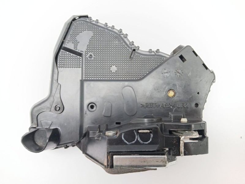 Recambio de cerradura puerta delantera derecha para toyota auris (_e18_) 1.2 (nre185_) referencia OEM IAM 6903005131  