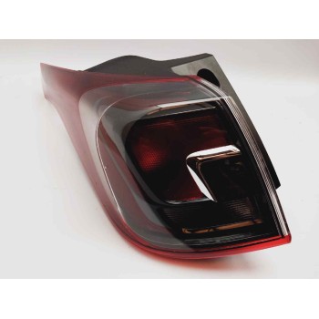 PILOTO TRASERO IZQUIERDO 13467982 