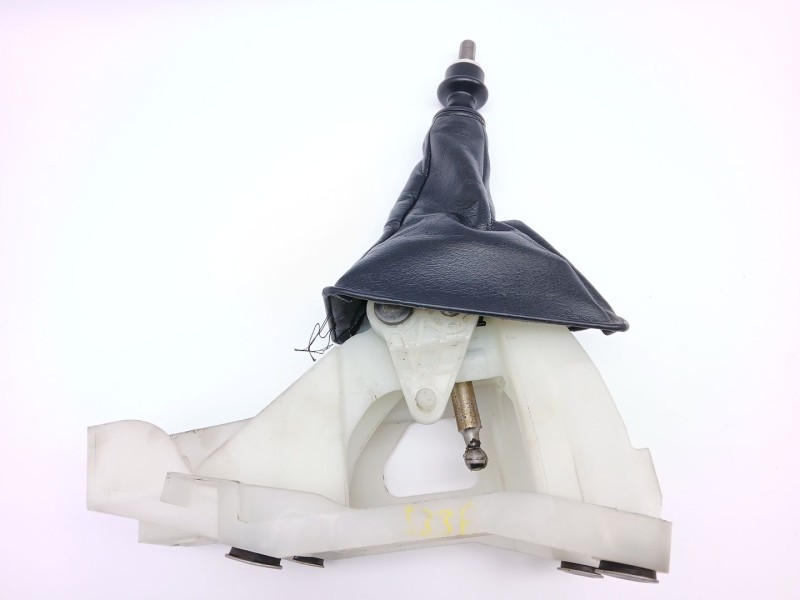 Recambio de palanca cambio para toyota rav 4 active referencia OEM IAM 3353042090  