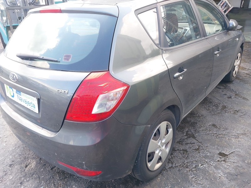 kia cee´d hatchback (ed) del año 2011