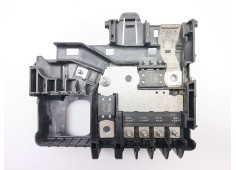 Recambio de caja reles / fusibles para opel corsa e (x15) 1.3 cdti (08, 68) referencia OEM IAM 13491093  