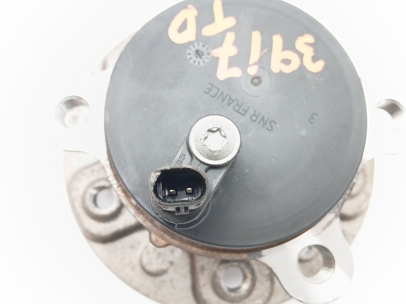 Recambio de buje para renault kangoo iii furgoneta/monovolumen 1.5 blue dci 95 (fjab) referencia OEM IAM 432026UN0A  