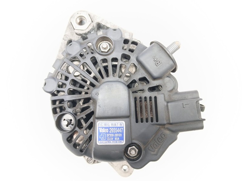 Recambio de alternador para hyundai i30 classic referencia OEM IAM 373002B101  2655447