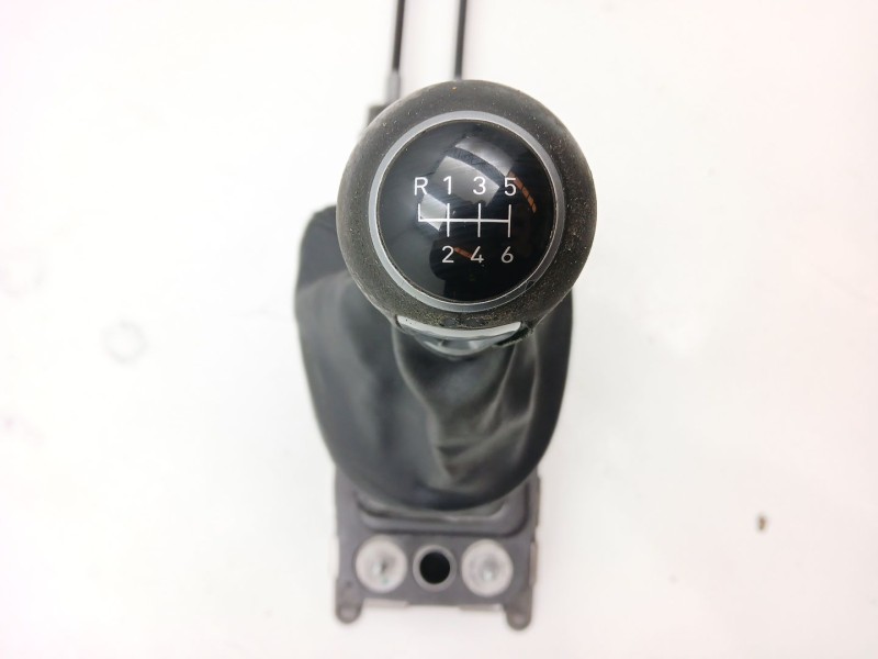 Recambio de palanca cambio para seat leon (1p1) 1.4 tsi referencia OEM IAM 1Q0711049C 1Q0711266A 1Q0711265B