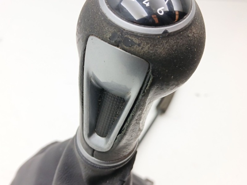 Recambio de palanca cambio para seat leon (1p1) 1.4 tsi referencia OEM IAM 1Q0711049C 1Q0711266A 1Q0711265B