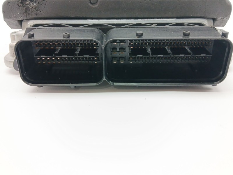 Recambio de centralita motor uce para audi a4 b8 avant (8k5) 1.8 tfsi quattro referencia OEM IAM 8K1907115D  0261201961