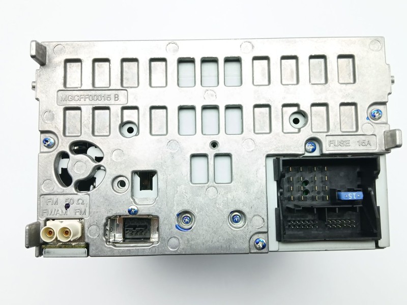 Recambio de sistema navegacion gps para audi a4 b8 avant (8k5) 1.8 tfsi quattro referencia OEM IAM 8T1035186P  