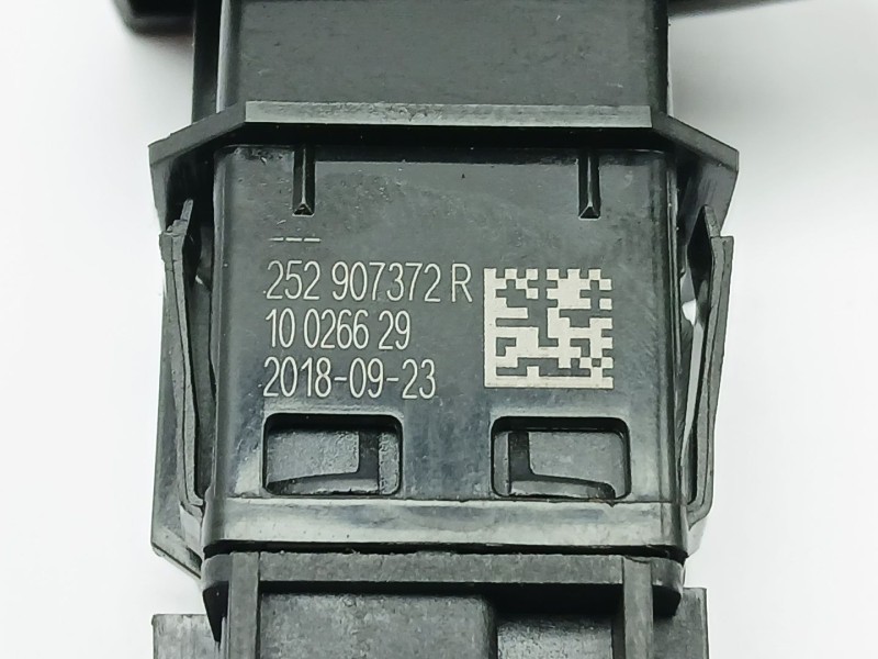 Recambio de warning para renault clio iv (bh_) 1.5 dci 90 referencia OEM IAM 252907372R  