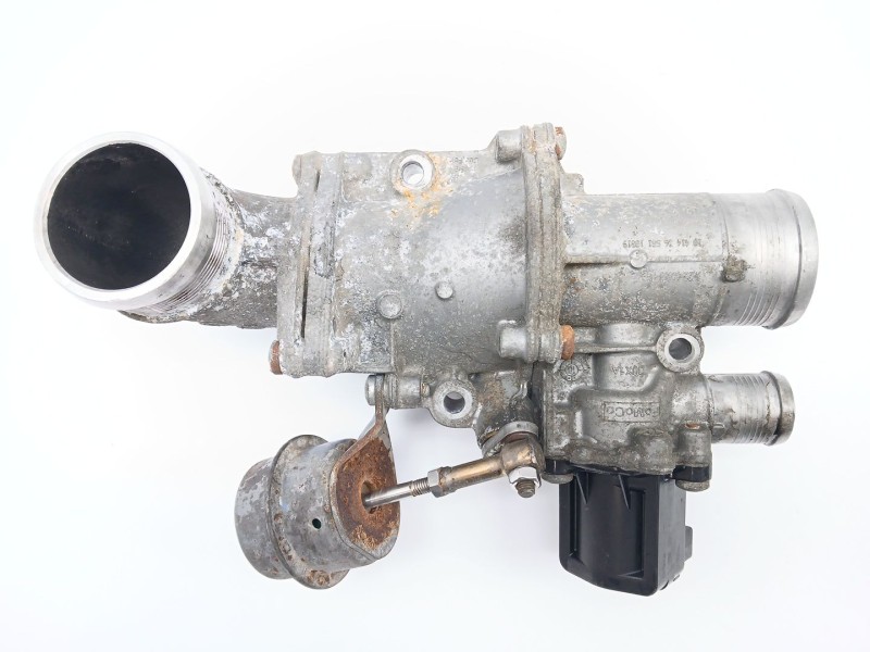 Recambio de valvula egr para land rover discovery iv (l319) 3.0 td 4x4 referencia OEM IAM LR018752 70220704 1045175S01