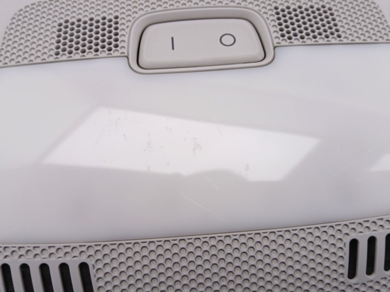 Recambio de luz interior para audi a4 b8 avant (8k5) 1.8 tfsi quattro referencia OEM IAM 8t0947135A  