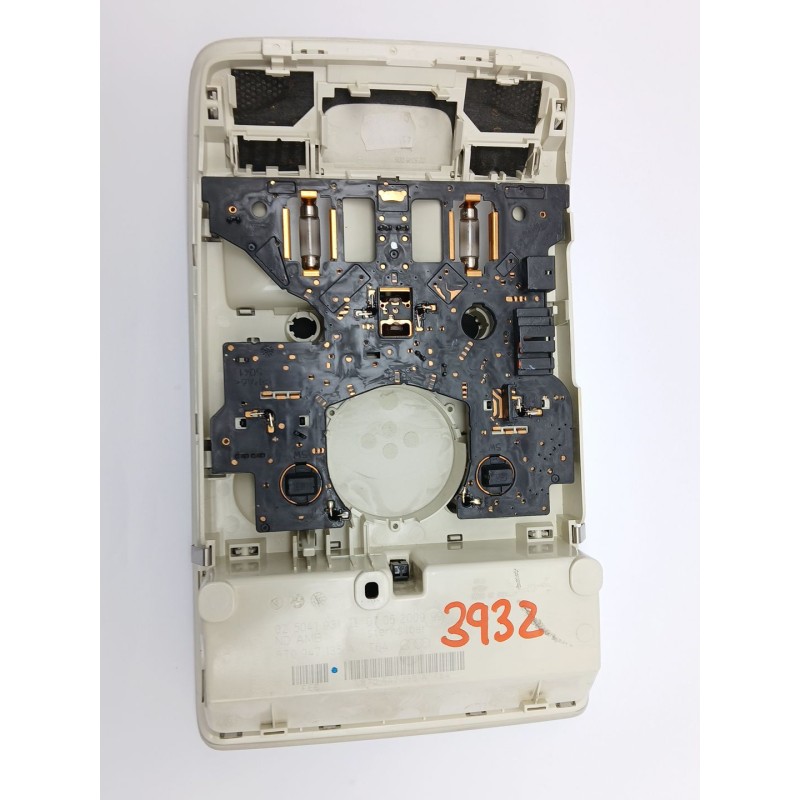 Recambio de luz interior para audi a4 b8 avant (8k5) 1.8 tfsi quattro referencia OEM IAM 8t0947135A  