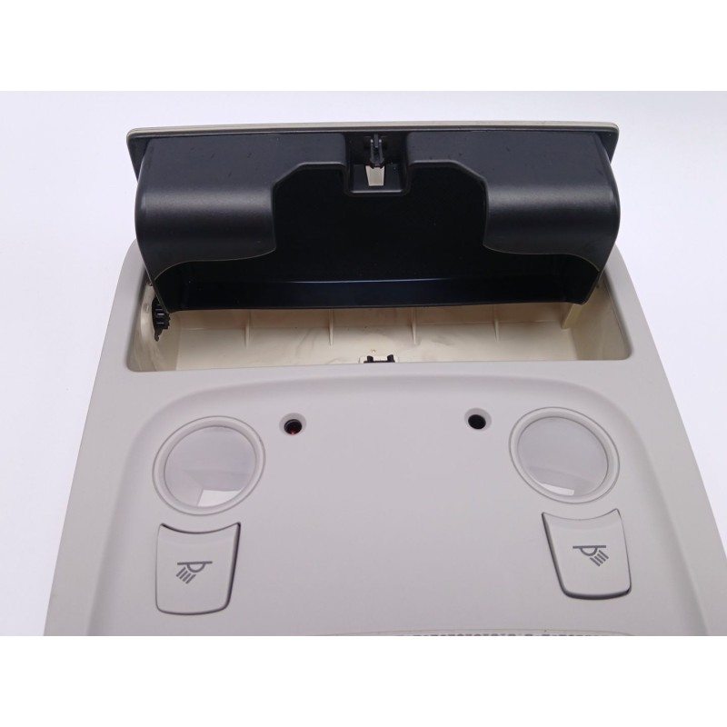 Recambio de luz interior para audi a4 b8 avant (8k5) 1.8 tfsi quattro referencia OEM IAM 8t0947135A  