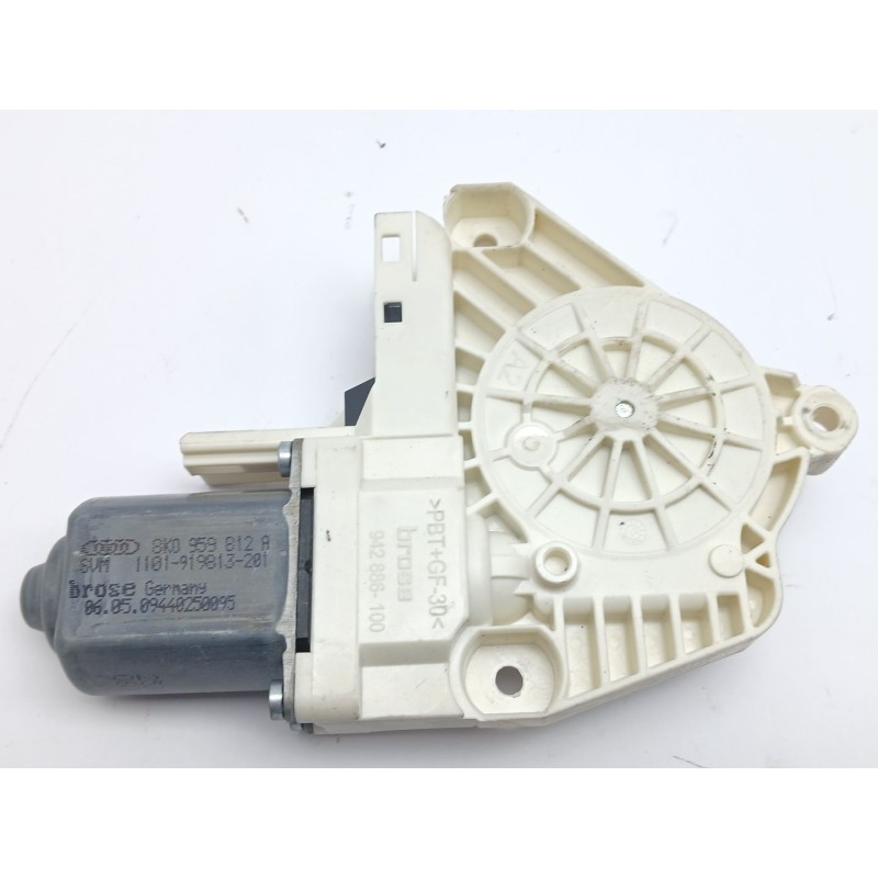 Recambio de motor elevalunas trasero derecho para audi a4 b8 avant (8k5) 1.8 tfsi quattro referencia OEM IAM 8K0959812A  