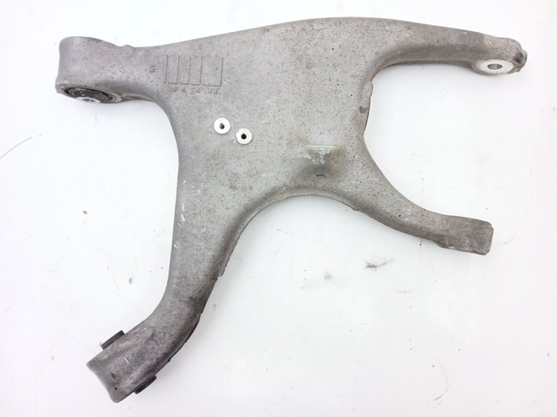 Recambio de brazo suspension inferior trasero izquierdo para audi a4 b8 avant (8k5) 1.8 tfsi quattro referencia OEM IAM 8K050531