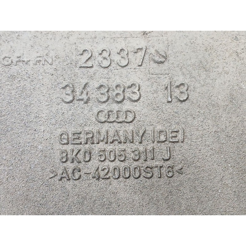 Recambio de brazo suspension inferior trasero izquierdo para audi a4 b8 avant (8k5) 1.8 tfsi quattro referencia OEM IAM 8K050531