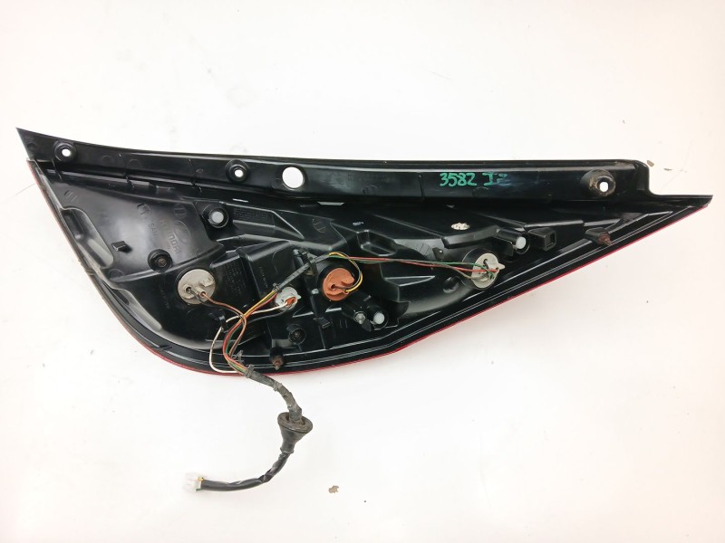 Recambio de piloto trasero izquierdo para hyundai i30 classic referencia OEM IAM 924012R0  