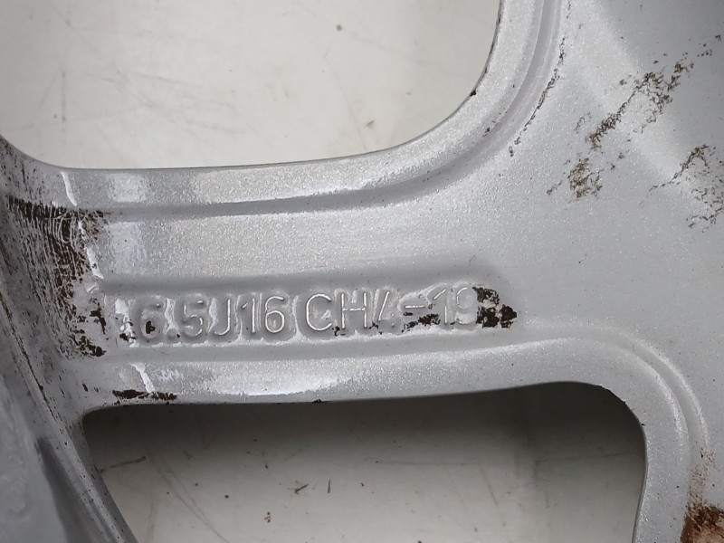 Recambio de llanta para citroën c4 cactus 1.2 thp 110 referencia OEM IAM 9802911977  