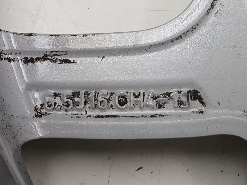 Recambio de llanta para citroën c4 cactus 1.2 thp 110 referencia OEM IAM 9802911977  