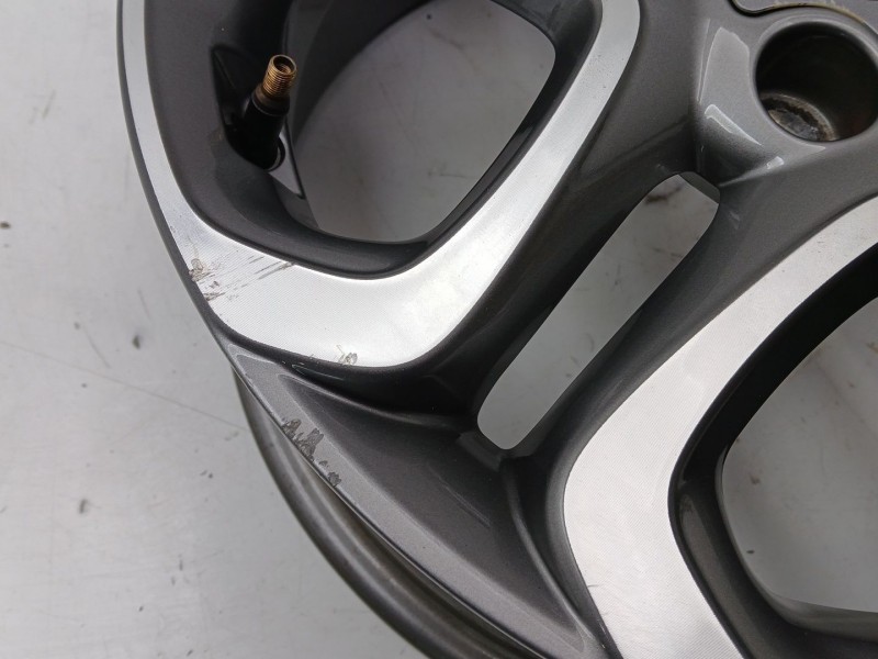 Recambio de llanta para hyundai i20 ii (gb, ib) 1.0 t-gdi referencia OEM IAM 52910C8700  