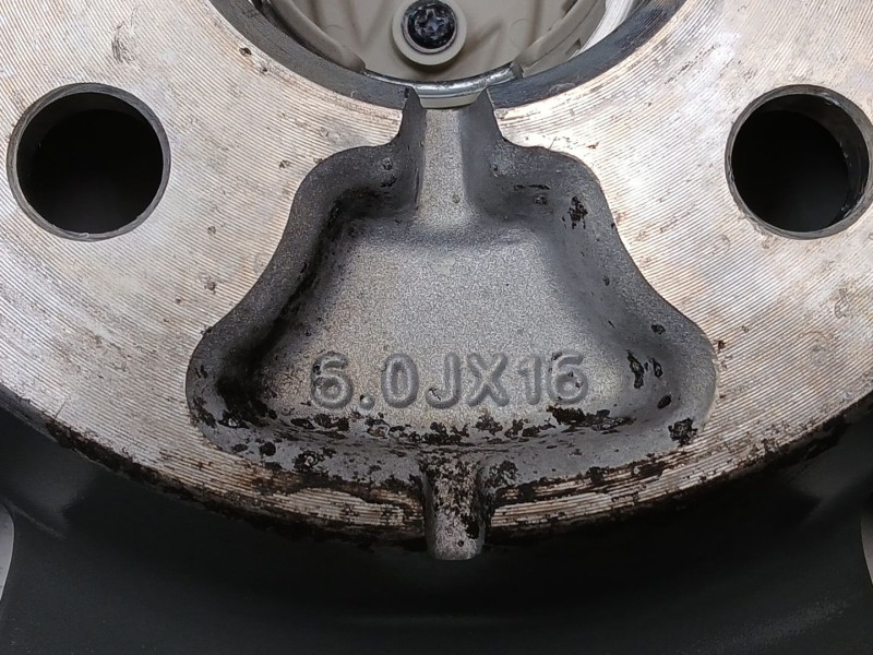 Recambio de llanta para hyundai i20 ii (gb, ib) 1.0 t-gdi referencia OEM IAM 52910C8700  