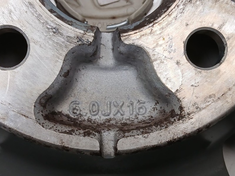 Recambio de llanta para hyundai i20 ii (gb, ib) 1.0 t-gdi referencia OEM IAM 52910C8700  