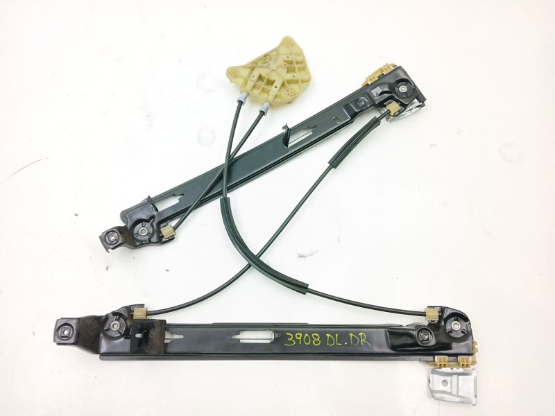 Recambio de elevalunas delantero derecho para seat leon (1p1) 1.4 tsi referencia OEM IAM 1P0837462A  