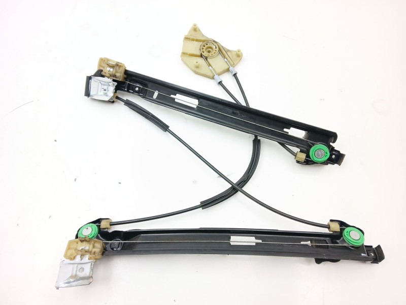 Recambio de elevalunas delantero derecho para seat leon (1p1) 1.4 tsi referencia OEM IAM 1P0837462A  