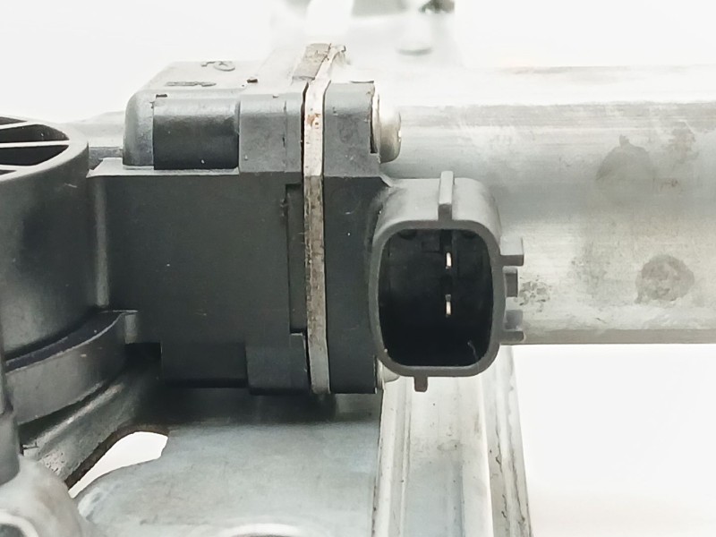 Recambio de elevalunas delantero derecho para renault captur referencia OEM IAM 807200713R  128001471B